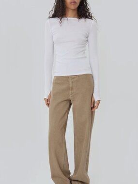 Women's Straight-Leg Jeans in Tan